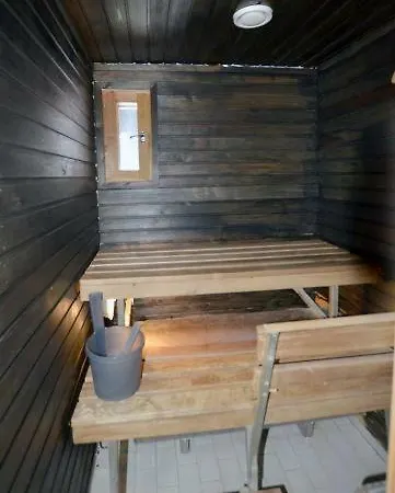 Koillistupa 3 *